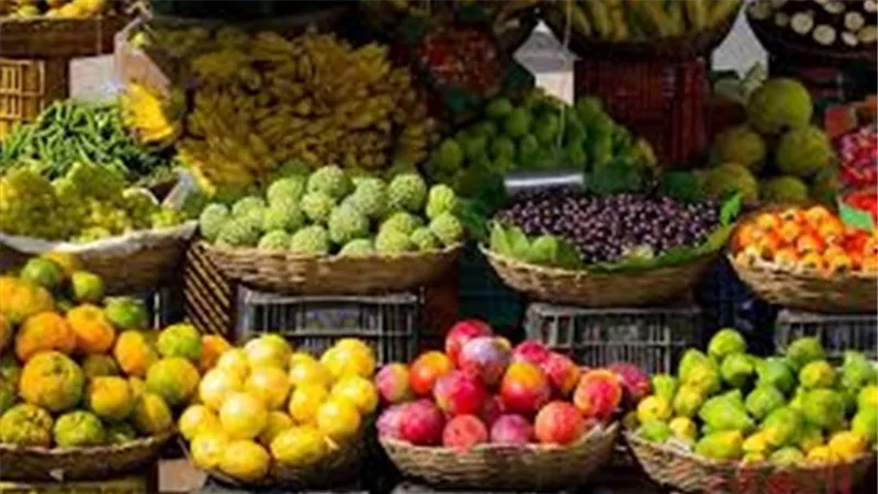 أسعار الخضار والفاكهة بسوق العبور اليوم الاثنين 4 مايو 2020