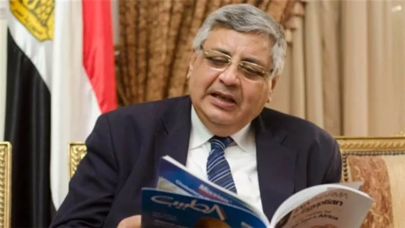 مستشار الرئيس عن كورونا: نحن في مرحلة حرجة والدولة تضع نصب أعينها كافة السيناريوهات  