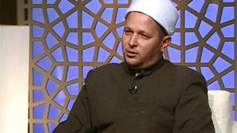 الشحات العزازي يوضح سبب نزول أية المواريث | فيديو  