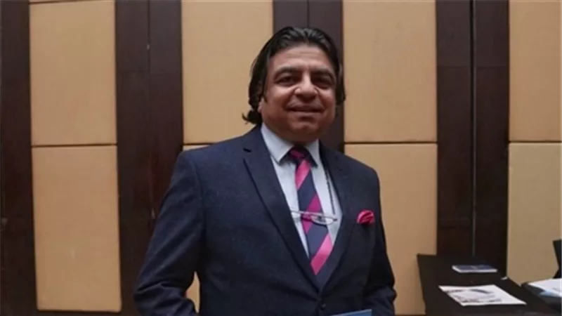 عميد معهد القلب السابق يحذر : الصيف موسم الإصابة بـ الجلطات | فيديو