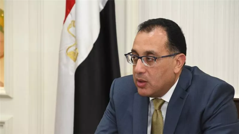 الحكومة تعلن عن موعد عودة كافة قطاعات الدولة للعمل بشكل طبيعي