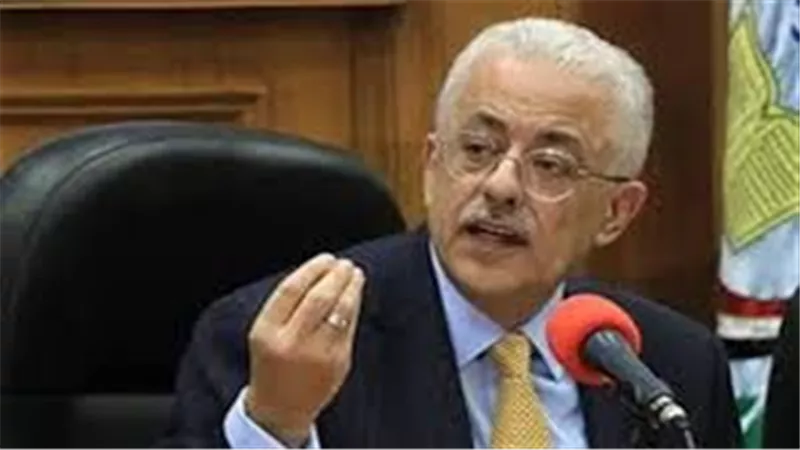وزير التعليم يكشف سبب عدم إلغاء الامتحانات أسوة بدول أوروبا | فيديو