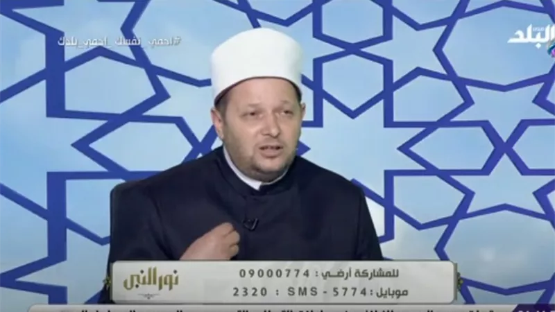 الشحات العزازي يكشف موعد وطريقة إخراج زكاة الفطر | فيديو