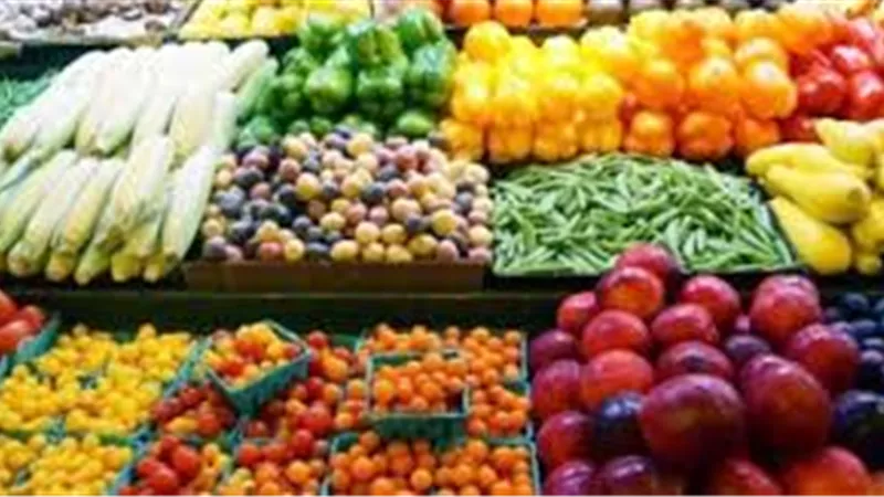 أسعار الخضار والفاكهة بسوق العبور اليوم السبت 23 مايو 2020