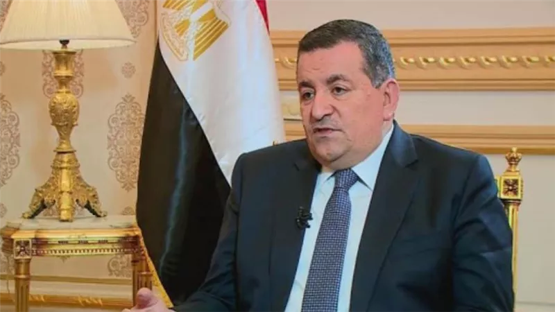 وزير الإعلام: الحكومة وضعت خطة لإعادة فتح جميع الأنشطة بالبلاد تدريجيا 