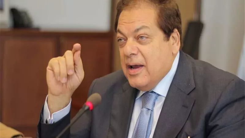 أبو العينين: لا يوجد نظام انتخابي أمثل و«المختلط» يقوى الأحزاب .. ولا مكان للإرهابي عندنا | فيديو 