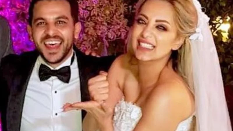 مي حلمي تبكي بسبب زوجها محمد رشاد وتؤكد : مش هنسيب حقنا | فيديو 