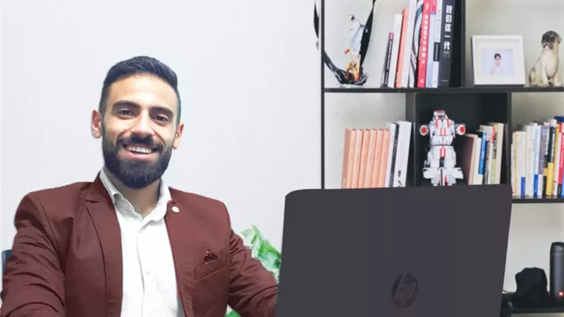 أمير نادي لـ