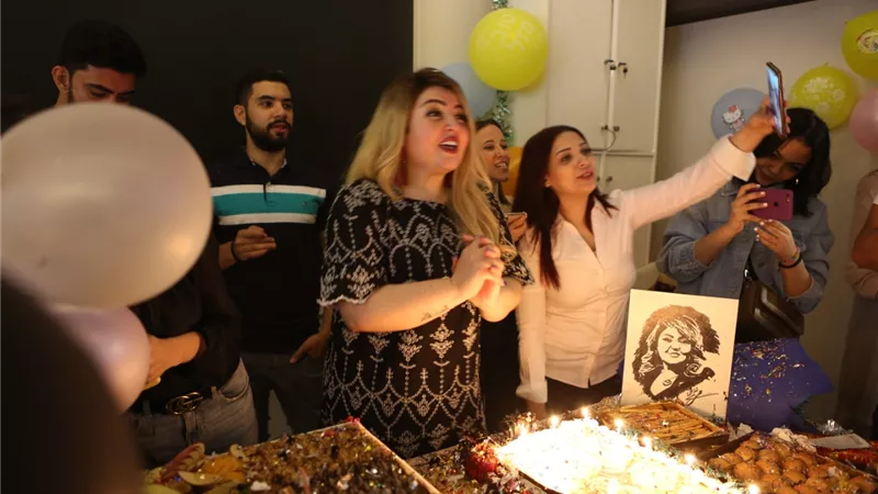 مها أحمد تتعاقد على عمل فني جديد وتحتفل بعيد ميلادها برفقة نجلها | صور