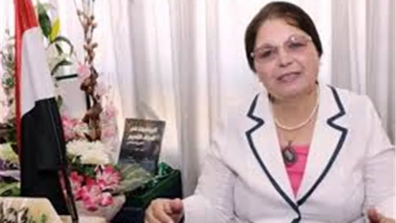 محبات أبو عميرة: عزل أستاذ بجامعة الزقازيق عبرة لكل من يحاول الإساءة للجامعات | فيديو   