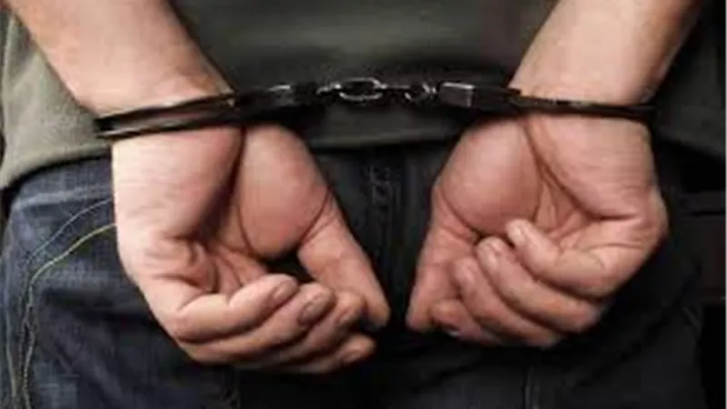 ضبط قاتل والدته وزوجته وبناته حرقا قبل هروبه بمحطة القطار بأسيوط 