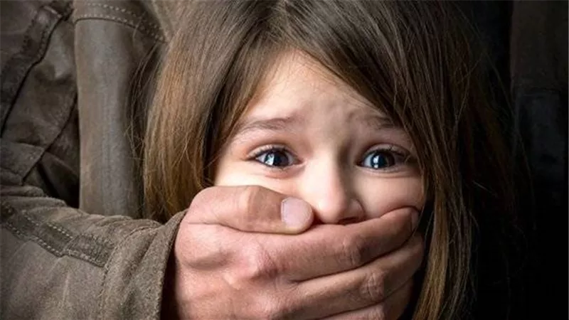 تفاصيل حيثيات الحكم في فضيحة عنتيل بنات ابتدائى بمنشأة القناطر بعد تحرشه بفصل كامل 