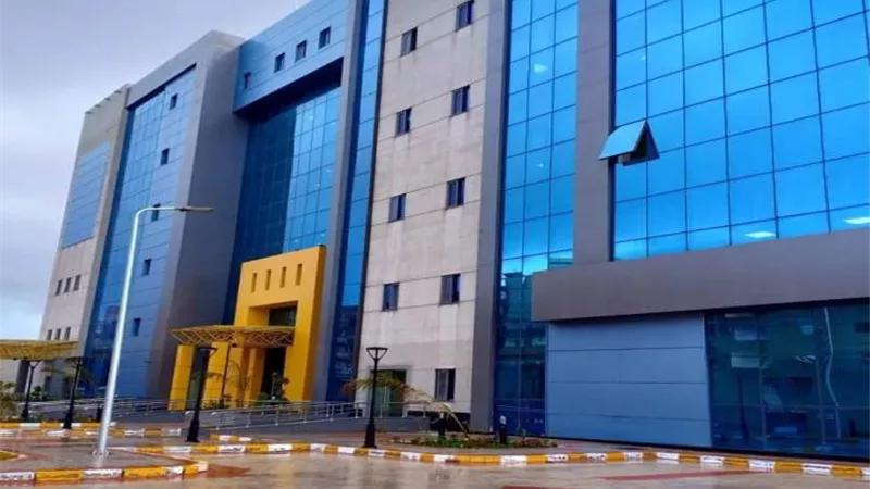 تفاصيل انتحار مصاب بفيروس كورونا بمستشفى العجمي بالإسكندرية 