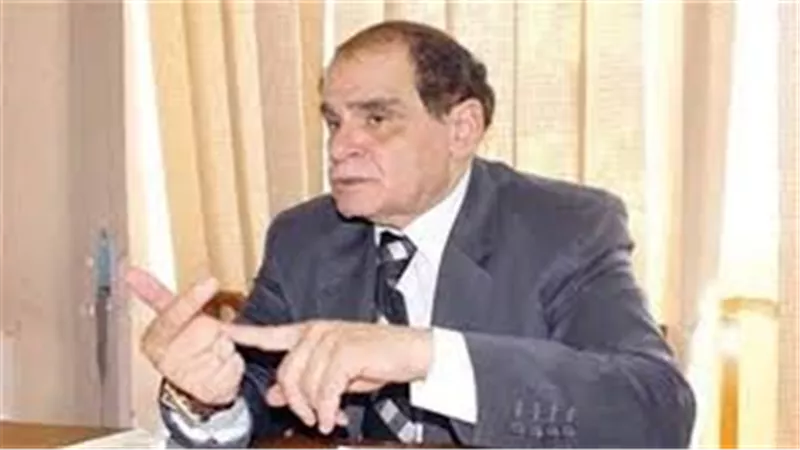 صلاح فوزي: يحظر على النواب إفشاء مضمون جلسة تفويض القوات المسلحة | فيديو