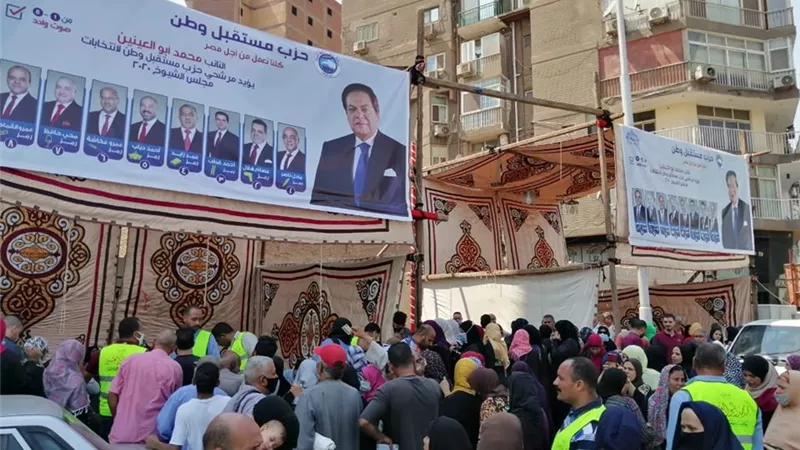 أحمد موسى يشيد بمؤسسة أبو العينين: ذللت الصعوبات أمام الناخبين | فيديو