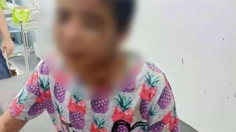 تفاصيل مثيرة في قضية تعذيب طفلة 9 سنوات على يد ظابط مفصول وزوجته
