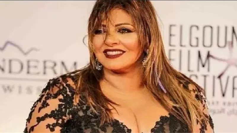 هالة صدقي ترد عمليا على قضية إنكار نسب أولادها 