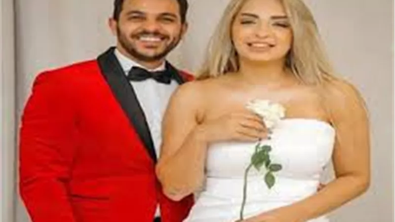 تصرف مفاجيء من مي حلمي بعد طلاقها من محمد رشاد | فيديو