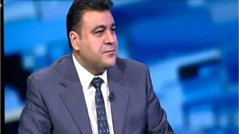التحول من الدور الدفاعي إلى الشامل.. ياسر عبد العزيز يقدم روشتة لمواجهة أكاذيب قنوات الإخوان | فيديو