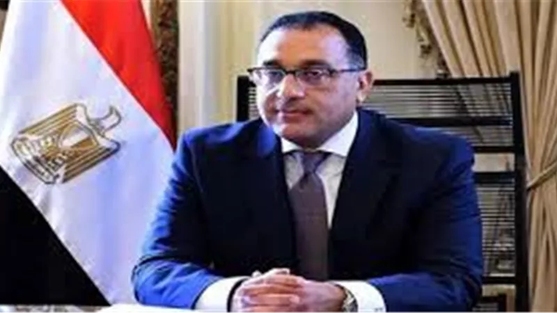 مصطفى بكري: «الوزراء» يكذب 120 ألف شائعة تستهدف إسقاط الدولة | فيديو