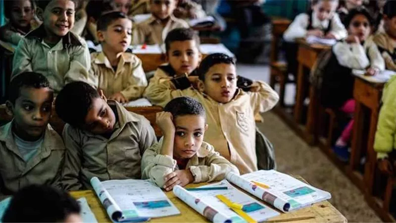 هل سيتم تخفيض المناهج الدراسية ضمن خطة العام الدراسي الجديد في ظل أزمة كورونا؟ 