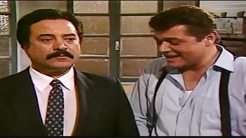 شاهد .. فيديو نادر لرأفت الهجان الحقيقى ممثل فى فيلم لسامية جمال
