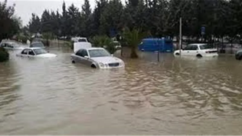 الأرصاد الجوية تحذر بشدة من السيول وتقلبات الخريف | فيديو