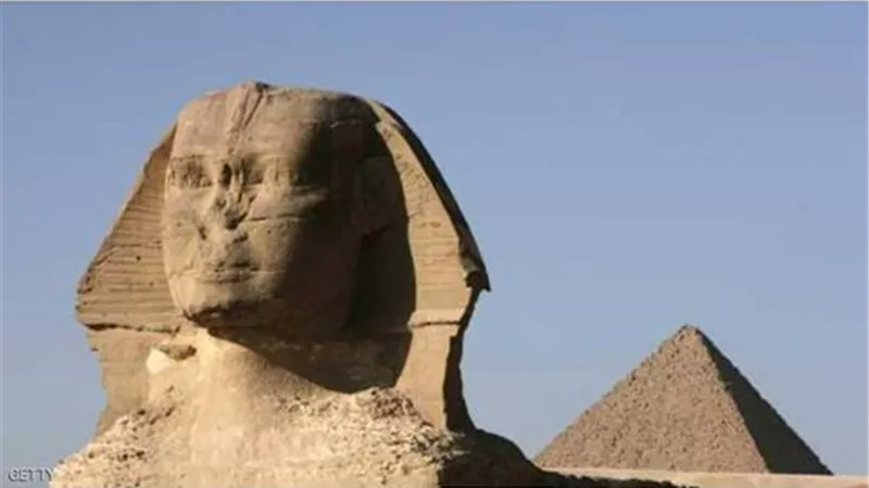 خبير أثري: مصر كانت تمتلك أبو الهول الثاني وجرى تحطيمه عن طريقة صاعقة | فيديو