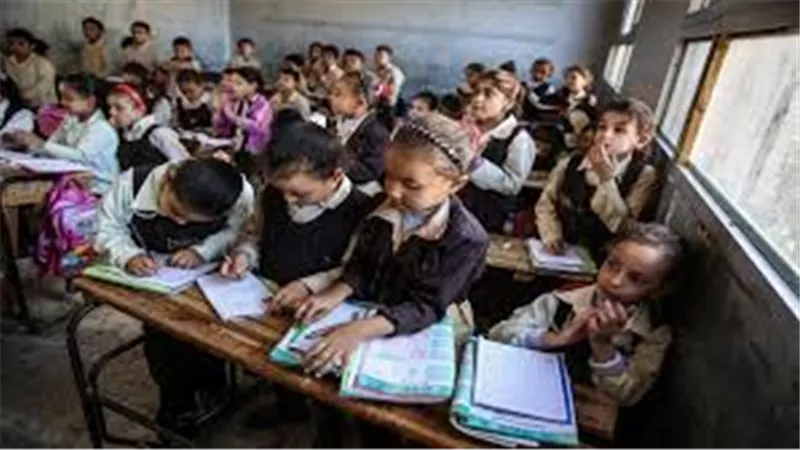 غلق المدارس شهر بسبب كورونا.. توضيح عاجل من الصحة لمواجهة عودة الوباء