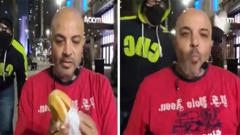 شاهد.. شاب ملثم يصفع قيادي إخواني على القفا أثناء بث مباشر للهجوم على مصر | فيديو