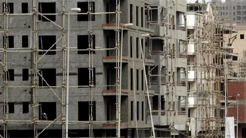 مصطفى الجمل: يجب محاسبة الأحياء والمقاولين في ملف مخالفات البناء | فيديو