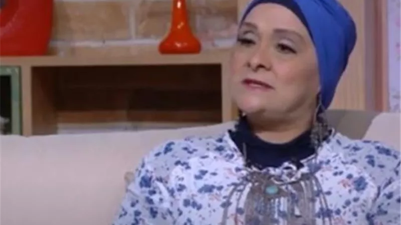 الخاطبة سوسو تكشف أسرار المهنة.. وإتمام زواج 300 فرد | فيديو
