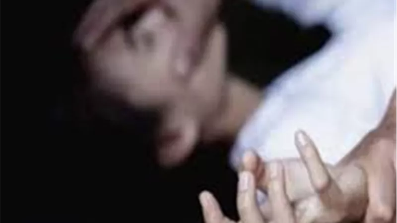 شاهده يحاول اغتصاب زوجته.. اعترافات مثيرة لقاتل مزارع في البحيرة