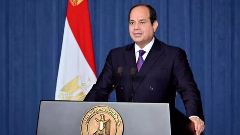 مصطفى بكري: السيسي غامر بنفسة وتحمل المسئولية عن الشعب في 30 يونيو | فيديو