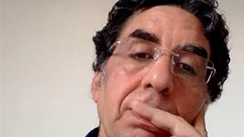 أحمد موسى: الإخواني محمد ناصر يتاجر على حساب الوطن.. و«بقى معروف بكناريا» | فيديو