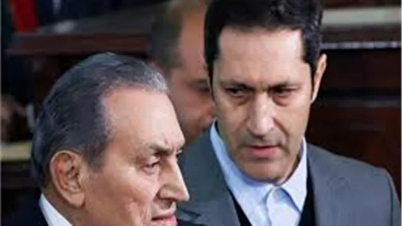  ماذا قال علاء مبارك عن أول ذكرى لانتصارات أكتوبر يغيب عنها والده؟ 