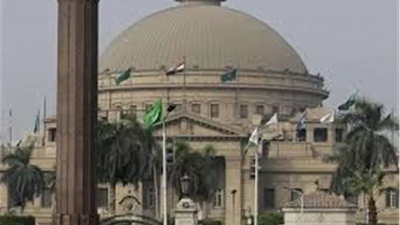 التعليم العالي تحسم الجدل حول تأجيل الدراسة بالجامعات 