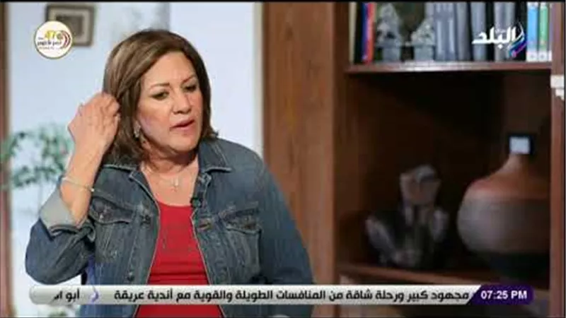 هدى عبد الناصر تكشف سبب رفض الزعيم سحب القوات من اليمن عام 67 | فيديو