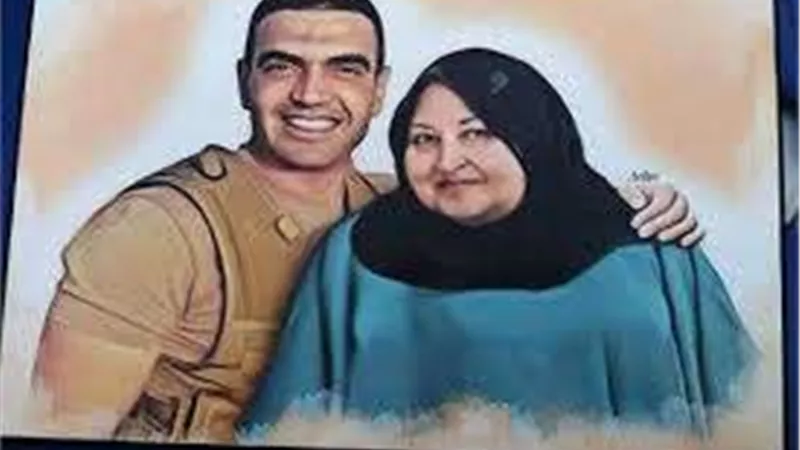 أحمد موسي ناعيًا والدة الشهيد منسي: «أنجبت بطلا ودفنت بجواره» | فيديو