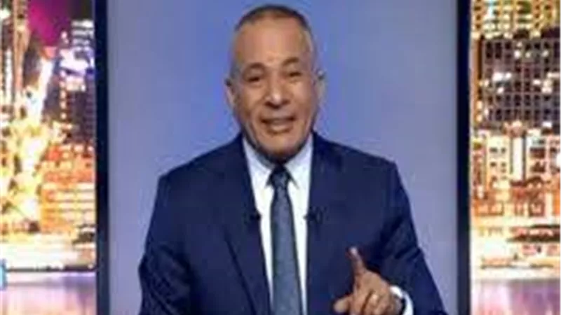 أحمد موسى: الحبس 3 أعوام لمن يتحدث عن الشأن العام في مقاهي قطر | فيديو 