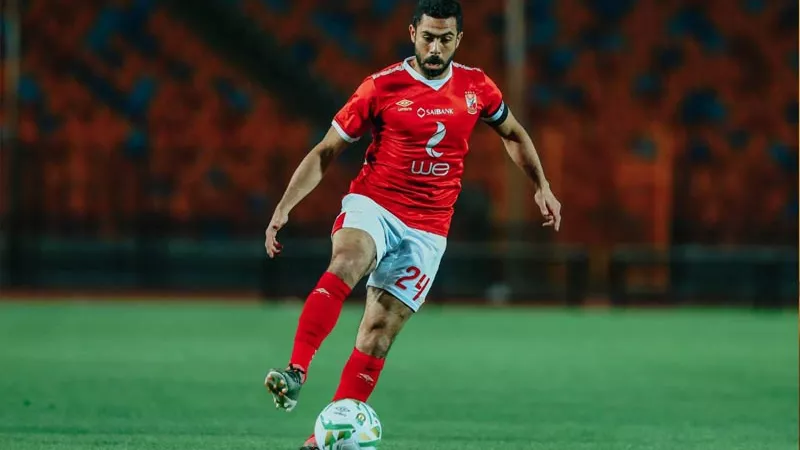 سر منع أحمد فتحى من المشاركة مع الأهلي فى نهائى دوري أبطال إفريقيا