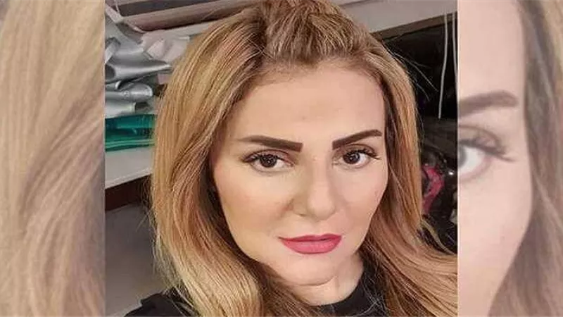 رانيا محمود ياسين تكشف مفاجأة في واقعتي نجلاء فتحي وابنة رجاء الجداوي في عزاء والدها