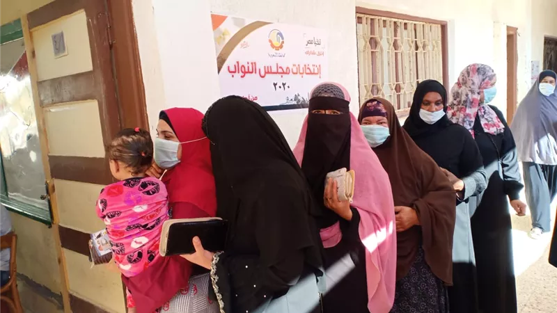 «قومي المرأة»: أعداد السيدات يتزايد على لجان الانتخابات | فيديو