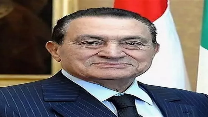 سر عبارة جعلت الرئيس مبارك يضرب محافظًا بـ