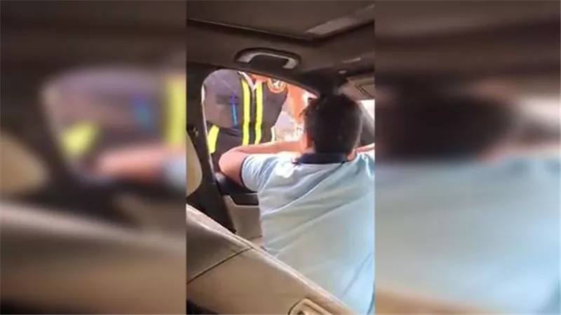 في بيان هام له .. ماذا قال والد طفل المرور في أول رد فعل على تصرفات نجله؟