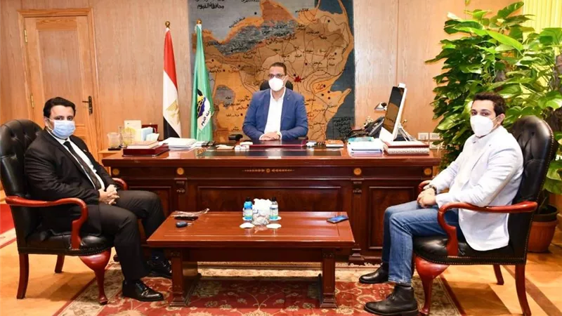 النائب أحمد سمير زكريا يلتقى محافظ الفيوم لبحث أجندته التشريعية بمجلس الشيوخ