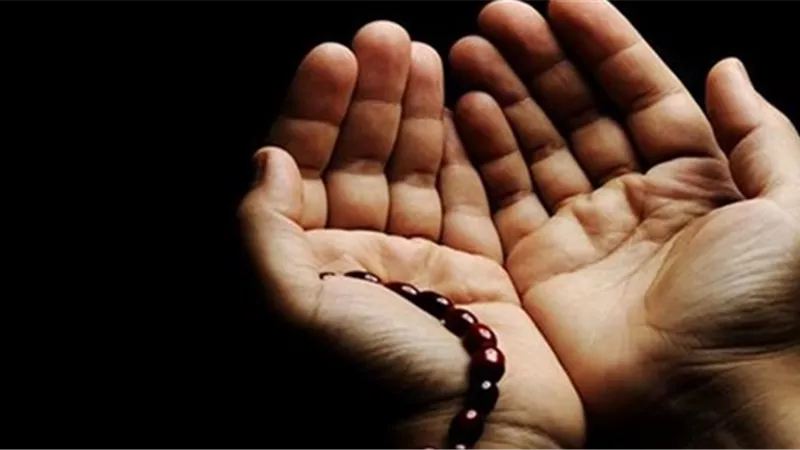 ردد هذا الذكر 100 مرة..إذا أردت أن يقضي الله لك 30 من حوائج الدنيا