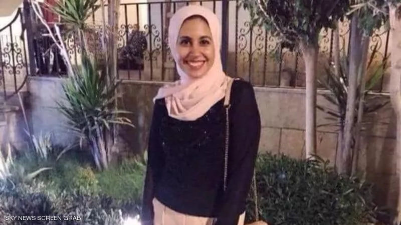 والدها ينهار في المحكمة .. تفاصيل صادمة في اعترافات المتهمين بسحل وقتل فتاة المعادي بعد التحرش بها