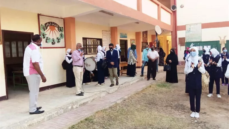 بعد كلمة الرئيس .. هل تغلق المدارس والجامعات بسبب كورونا؟ .. الحكومة تجيب 