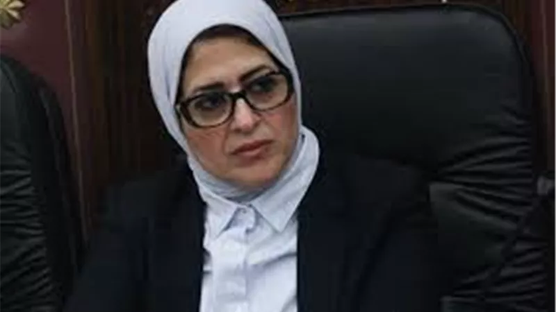 الوضع خطير .. بيان صادم من الصحة عن إصابات ووفيات كورونا الجديدة